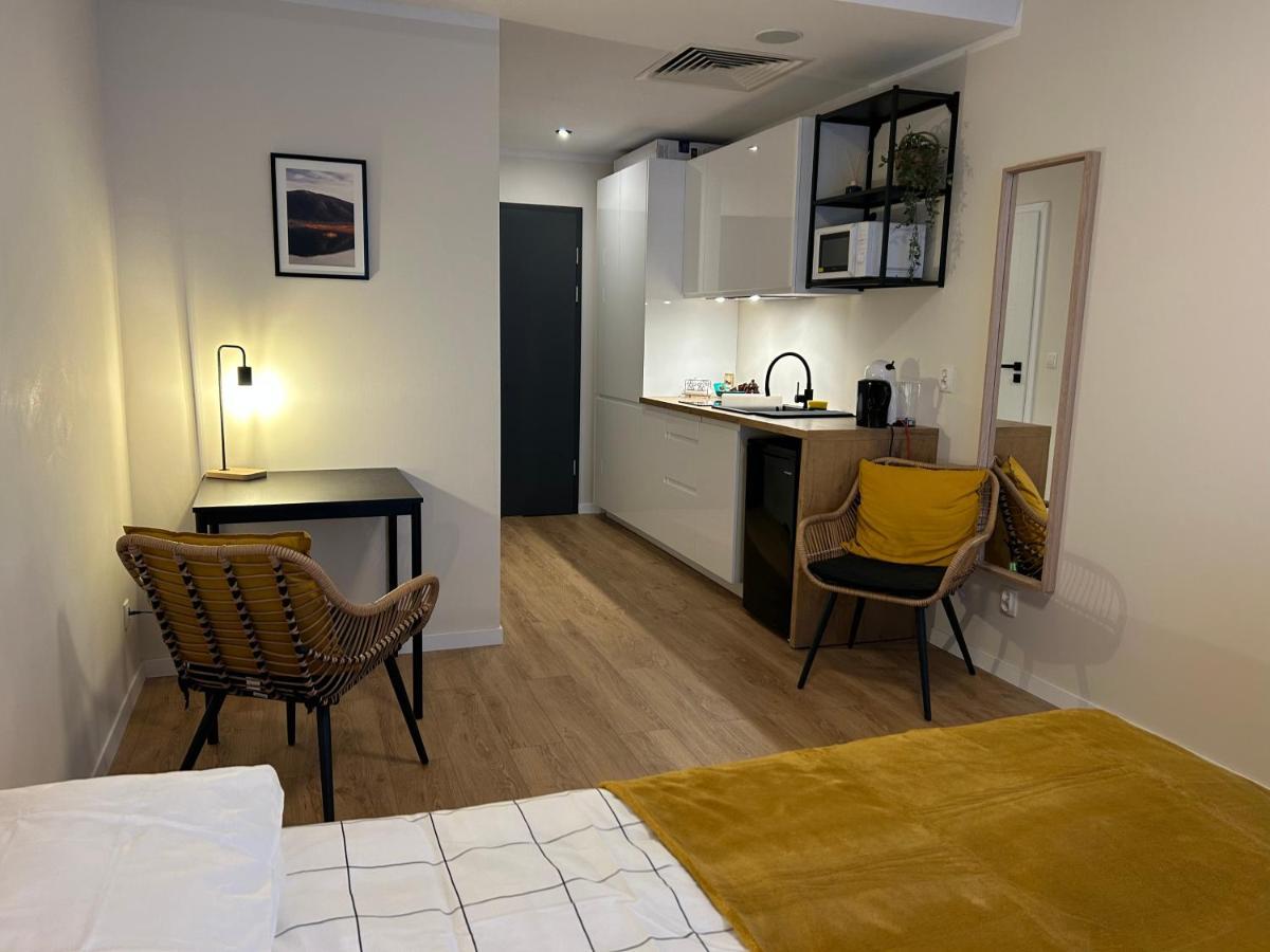 Apartamenty Pl. Wolnosci 6 ポズナン エクステリア 写真